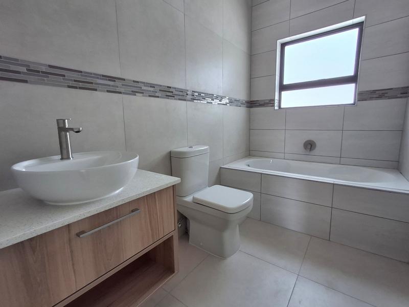 3 Bedroom Property for Sale in Shelley Point Western Cape